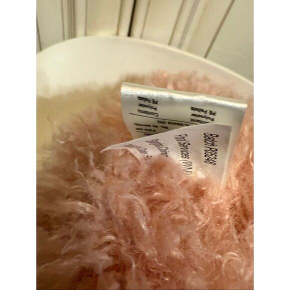 Happy Monster Kids Debi Lilly Heart Eyes Valentines Day Plush Stuffed Toy Pink - Picture 2 of 9